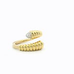 Load image into Gallery viewer, Ribbed Criss-Cross Ring