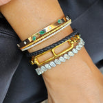 Load image into Gallery viewer, Emerald Scattered Gems Bracelet