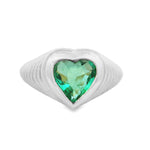 Load image into Gallery viewer, Emerald Heart Signet