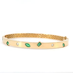 Load image into Gallery viewer, Emerald Scattered Gems Bracelet