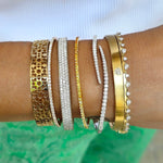 Load image into Gallery viewer, Teardrop Curve Bracelet
