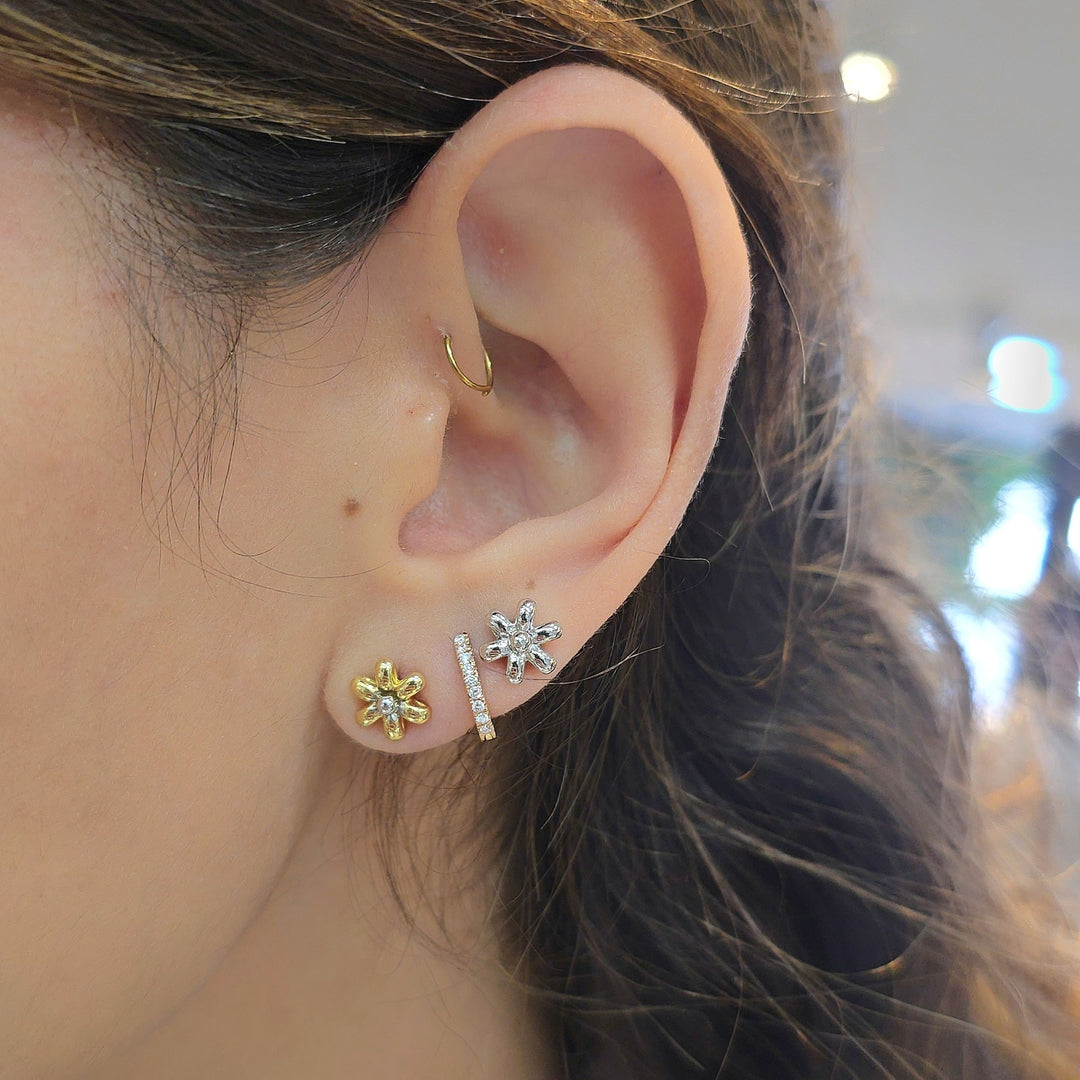 Mini Inflated Daisy Studs