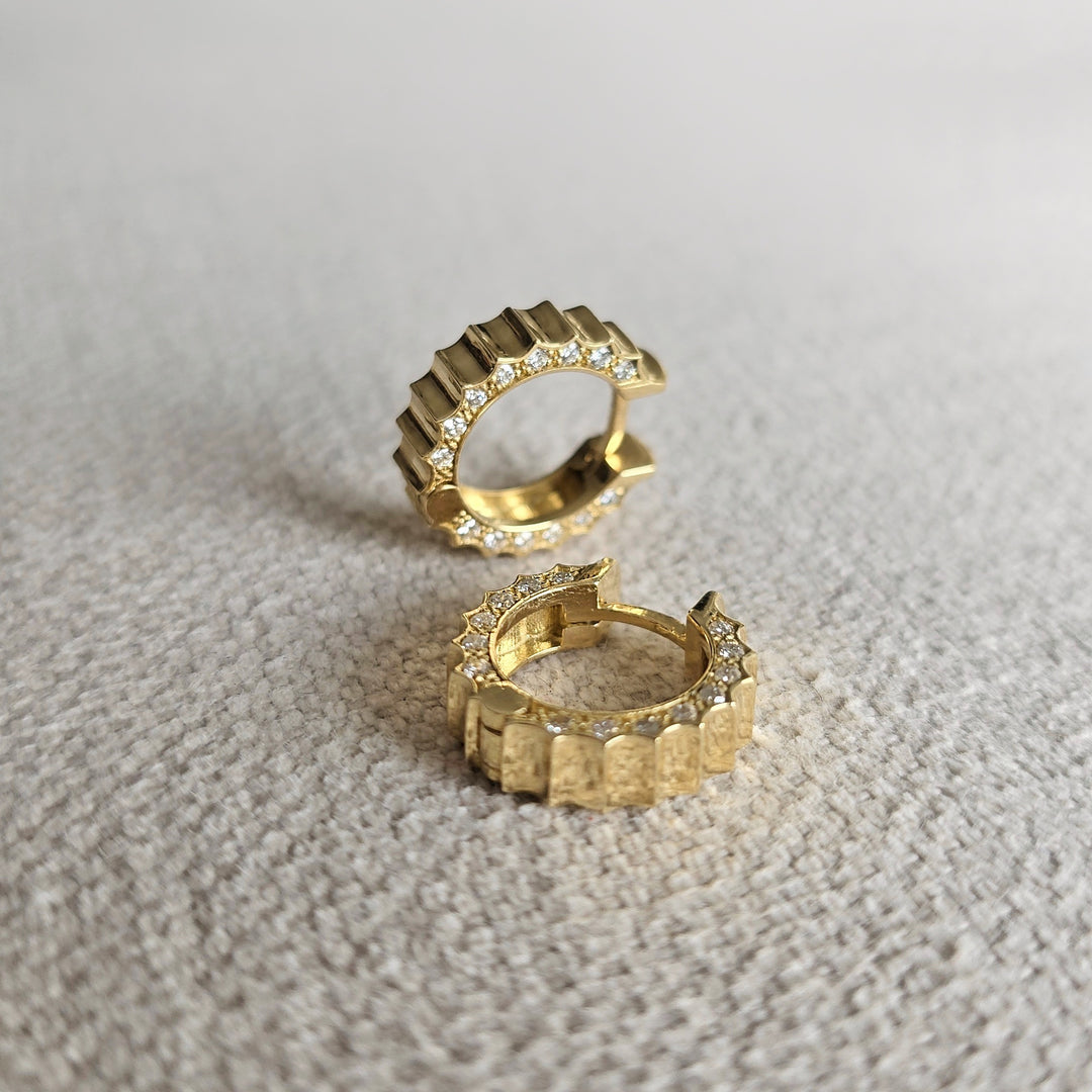 Golden Gears Hoop