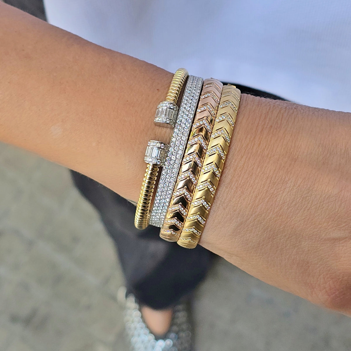 Tubogas diamond cuff