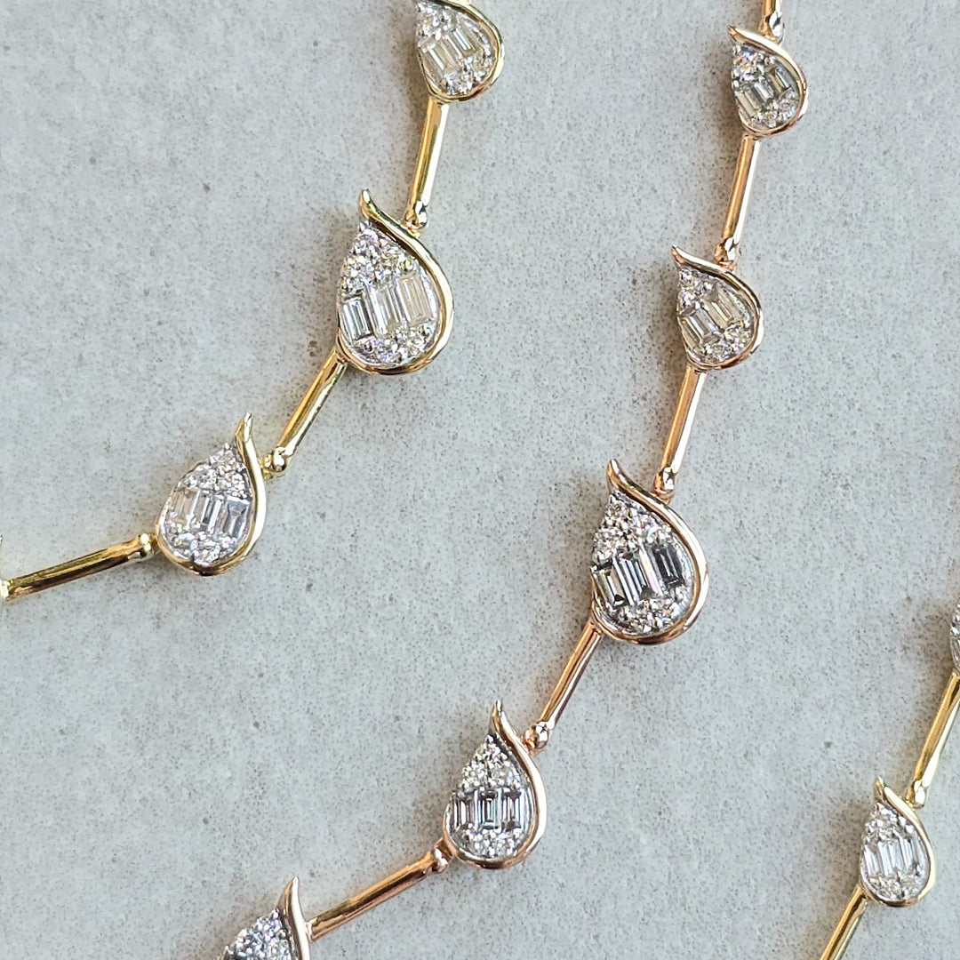 Semi-Bezel Pear Illusion Necklace