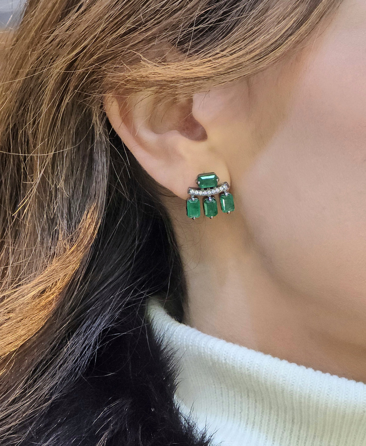 Emerald arc earrings