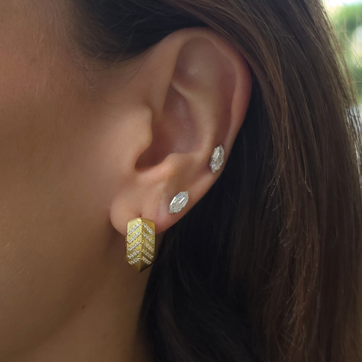Diamond core earrings