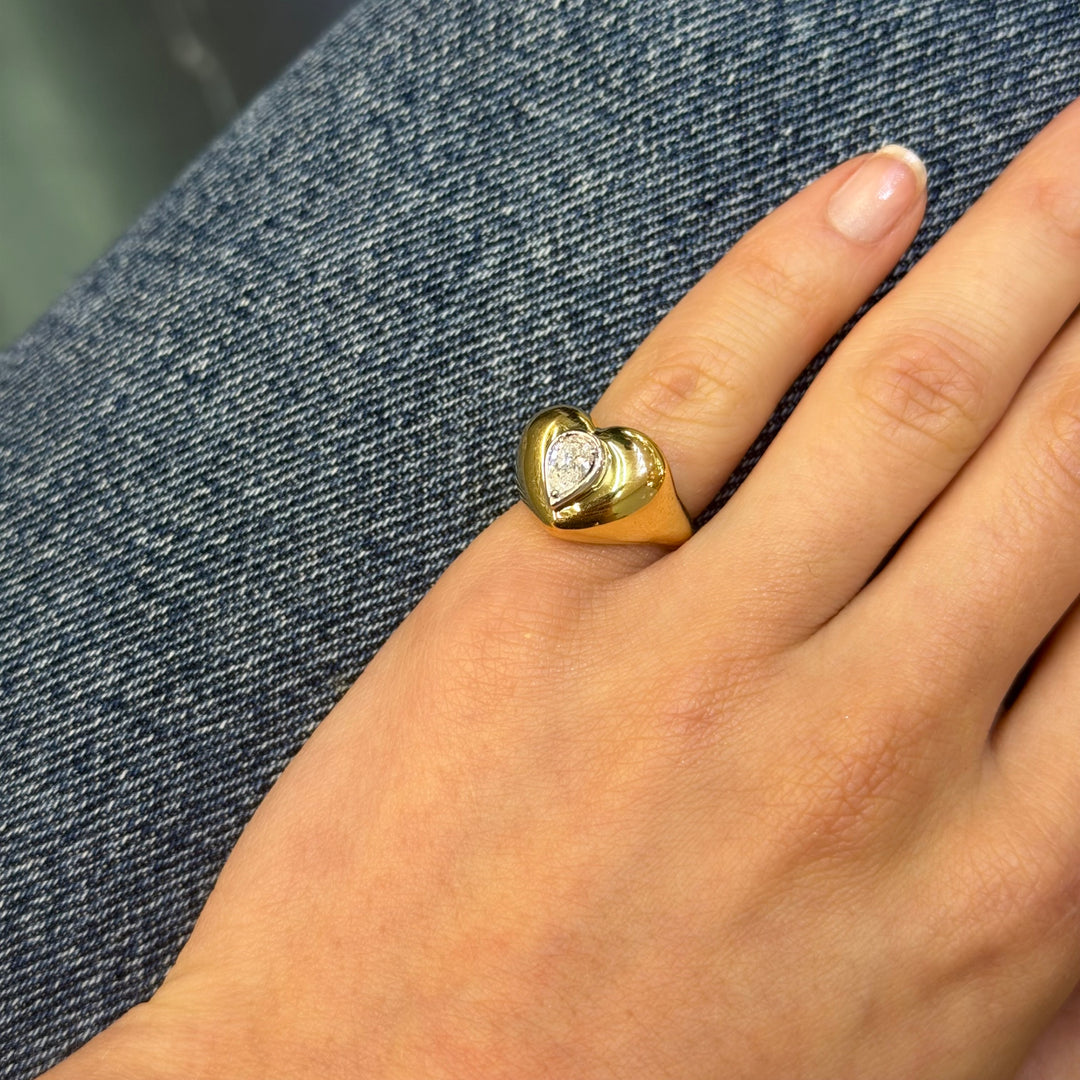 LoveBomb Pinky Ring