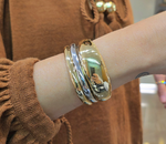 Load image into Gallery viewer, Squared Gold Bracelet
