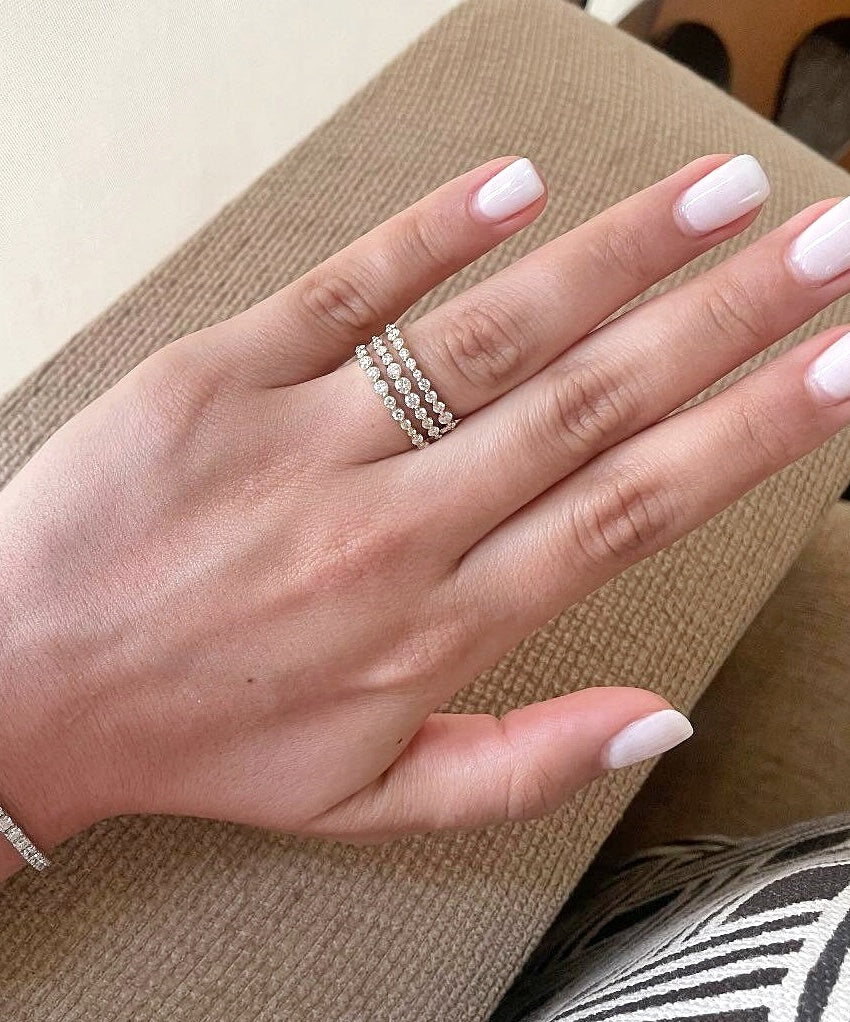 3 Row Graduated Diamonds band