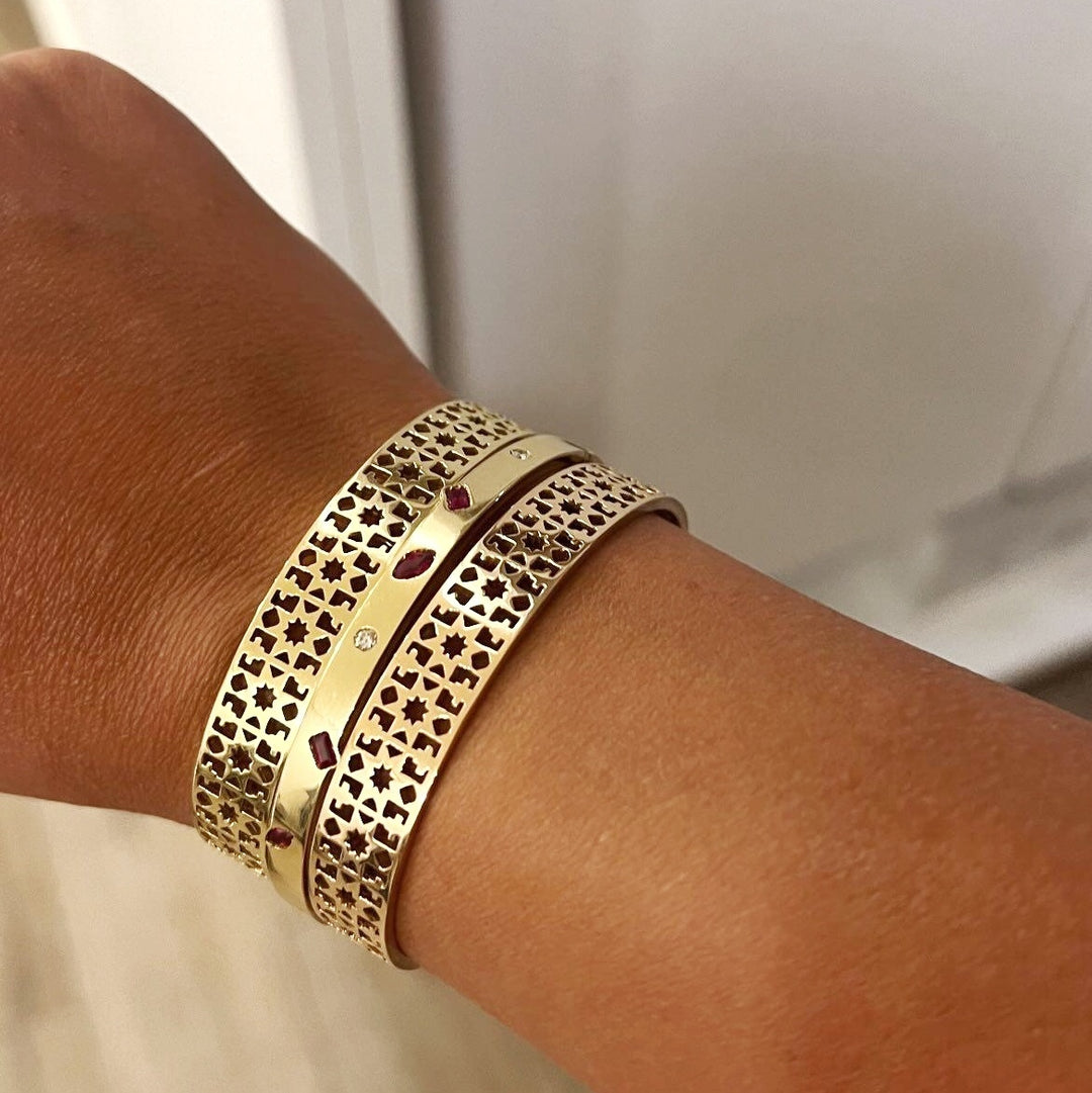 Ruby Scattered Gems Bracelet