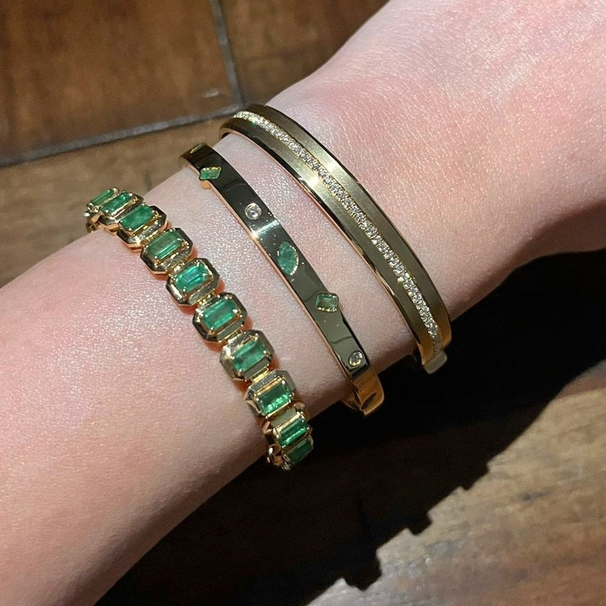 Emerald Scattered Gems Bracelet