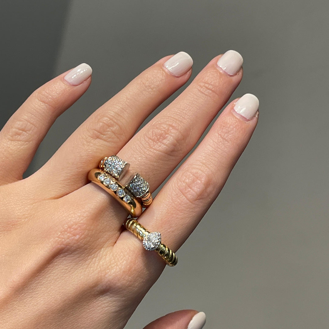 Cinco Tube Ring