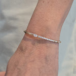 Load image into Gallery viewer, Solitaire Glow Bracelet
