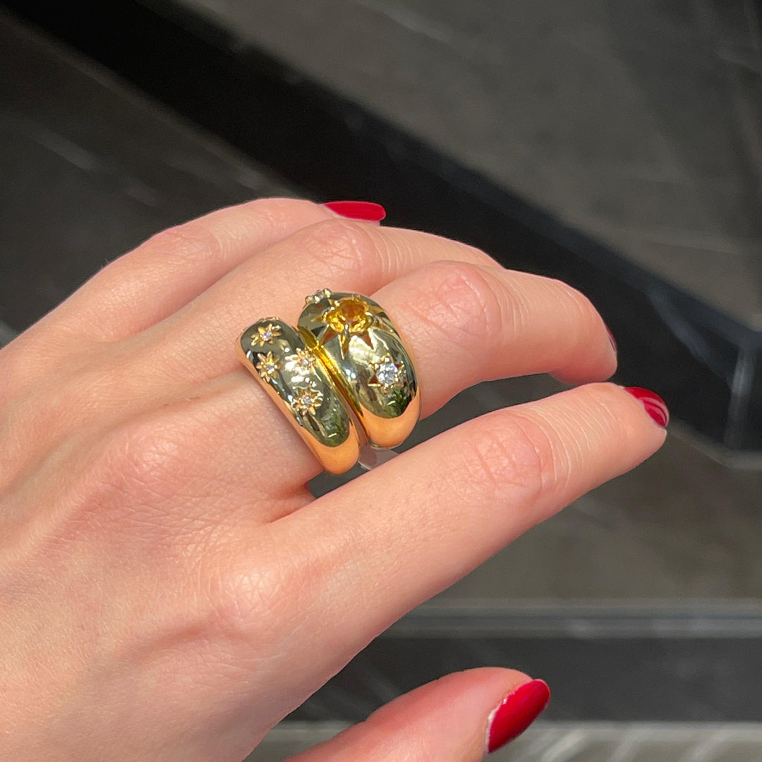 Aurum Star Ring