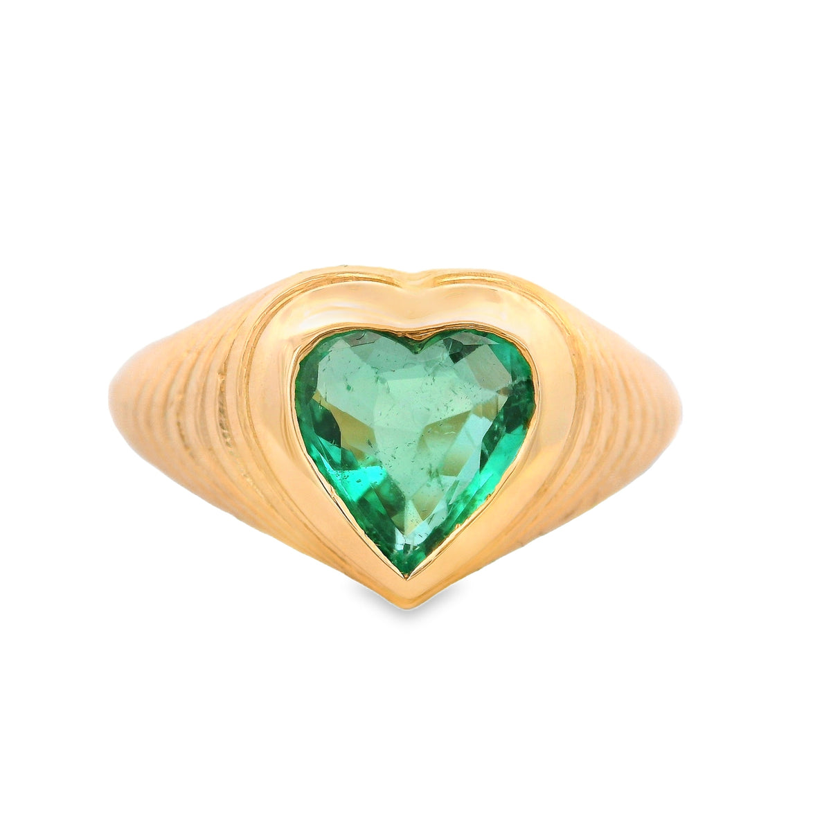 Emerald heart signet