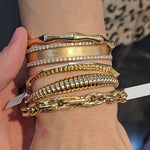 Load image into Gallery viewer, Gold Partition Bracelet
