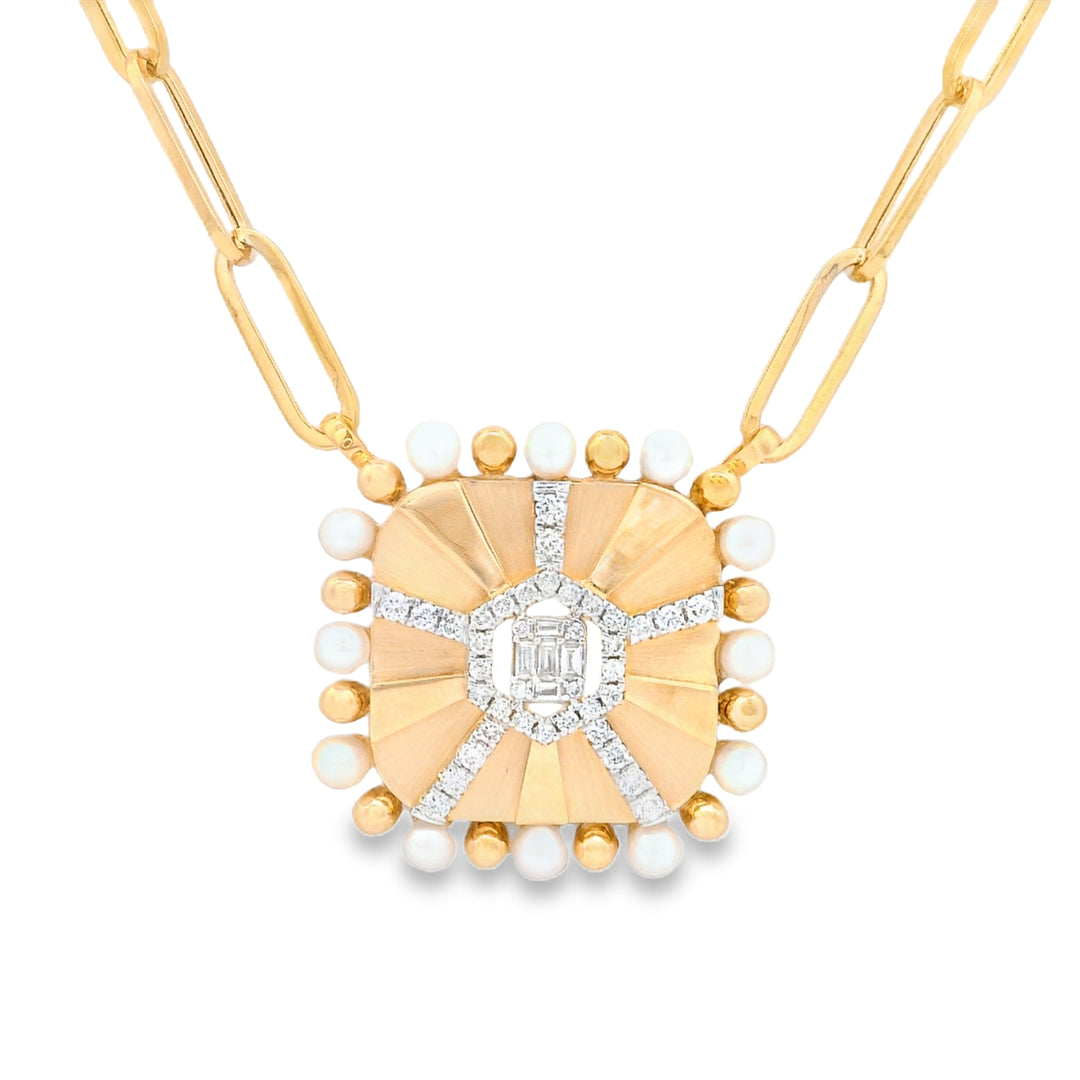 Diamond Crown Pearl Portait