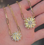 Load and play video in Gallery viewer, Diamond Crown Pearl Portait
