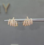 Load and play video in Gallery viewer, Diamond Claw Earrings

