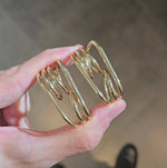 Load and play video in Gallery viewer, Gold Wired Double-Ring
