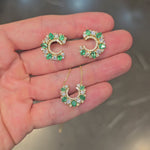 Load and play video in Gallery viewer, Emeralds Bouquet Necklace
