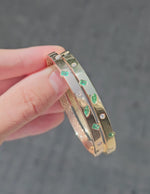 Load and play video in Gallery viewer, Emerald Scattered Gems Bracelet
