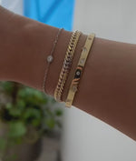 Load and play video in Gallery viewer, Diamond Scattered Gems Bracelet
