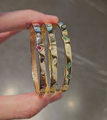 Load and play video in Gallery viewer, Emerald Scattered Gems Bracelet
