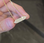 Load and play video in Gallery viewer, Quartz-Motif Diamond Necklace
