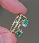 Load and play video in Gallery viewer, Emerald Lobby Ring
