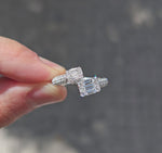 Load and play video in Gallery viewer, Baguette-Illusion Abstract Ring
