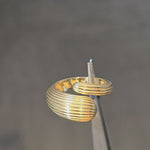 Load and play video in Gallery viewer, Ribbed Huggie Ring - Large
