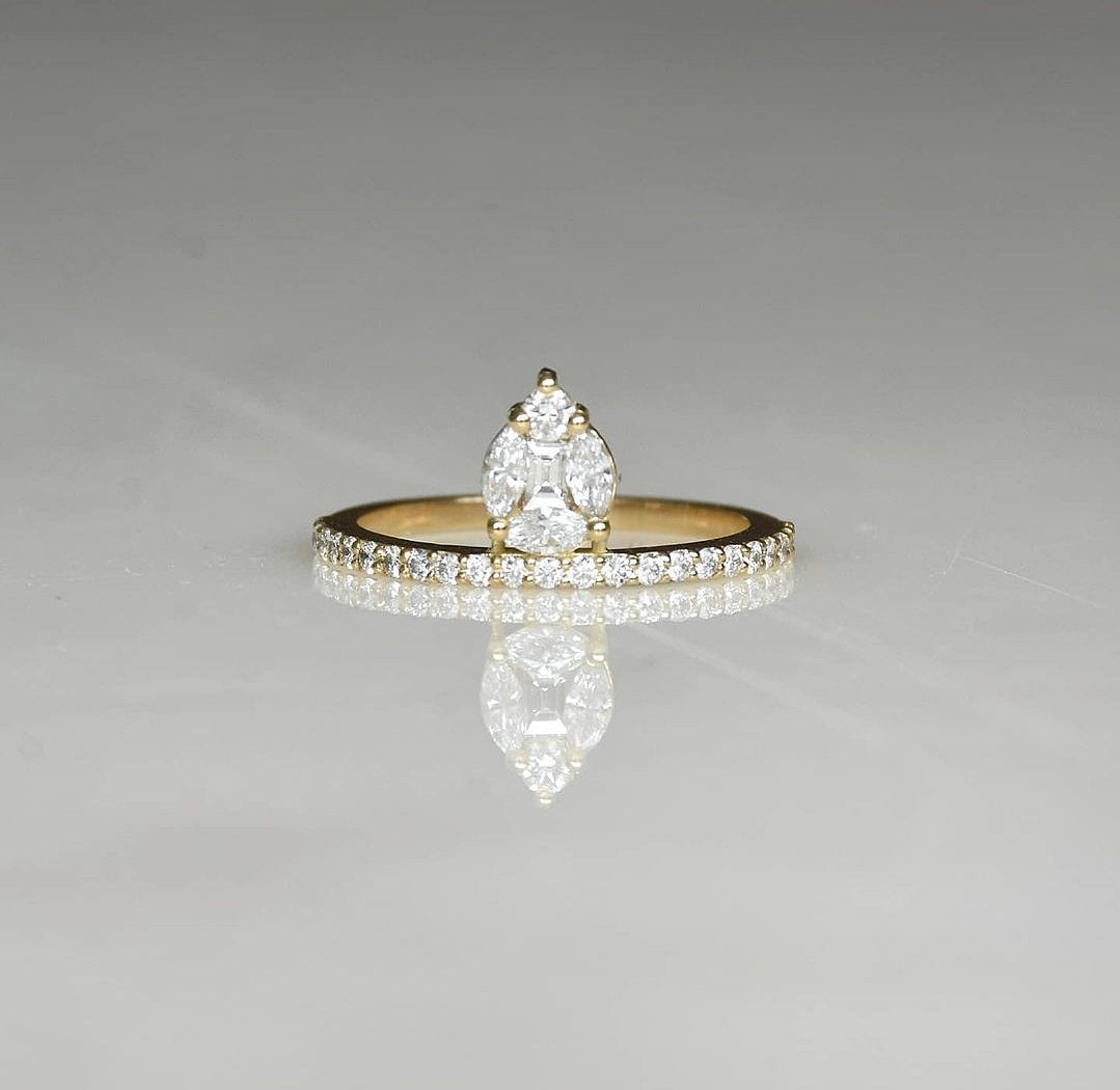 Diamond Band with Pear Illusion